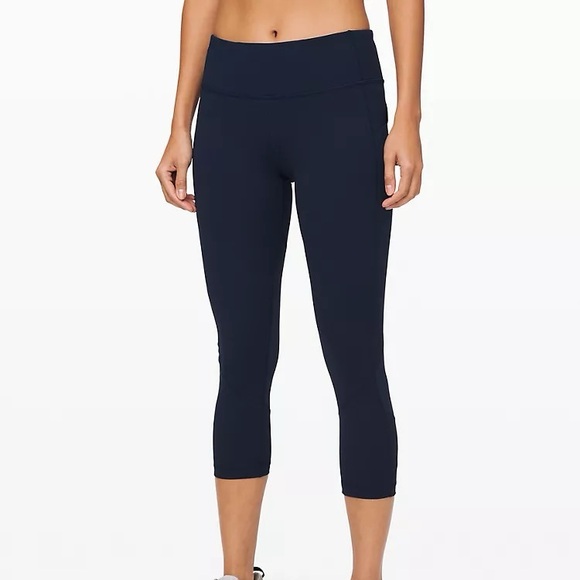 Lululemon crop leggings - Picture 1 of 4